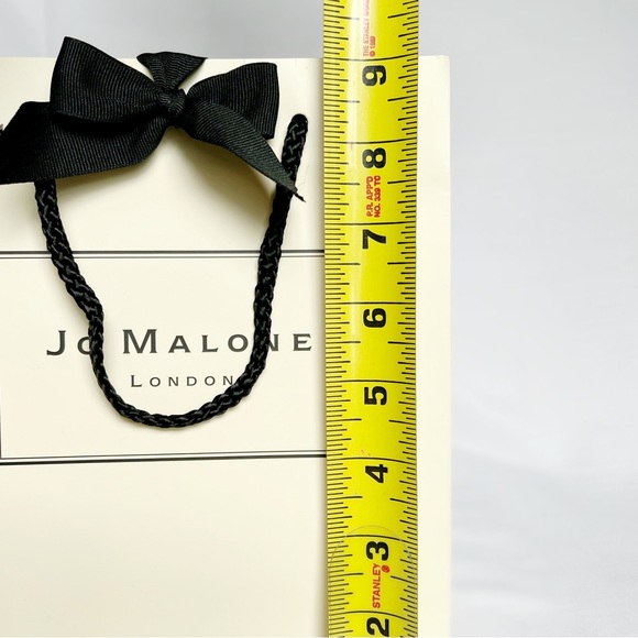 JO MALONE Small Paper Boutique Shopping Bag With Black Ribbon - Picture 6 of 6